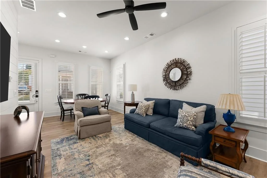Photo of 310 Clarendon Court