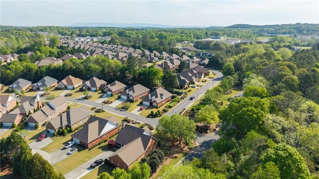 Photo of 203 Laurel Creek Road SE