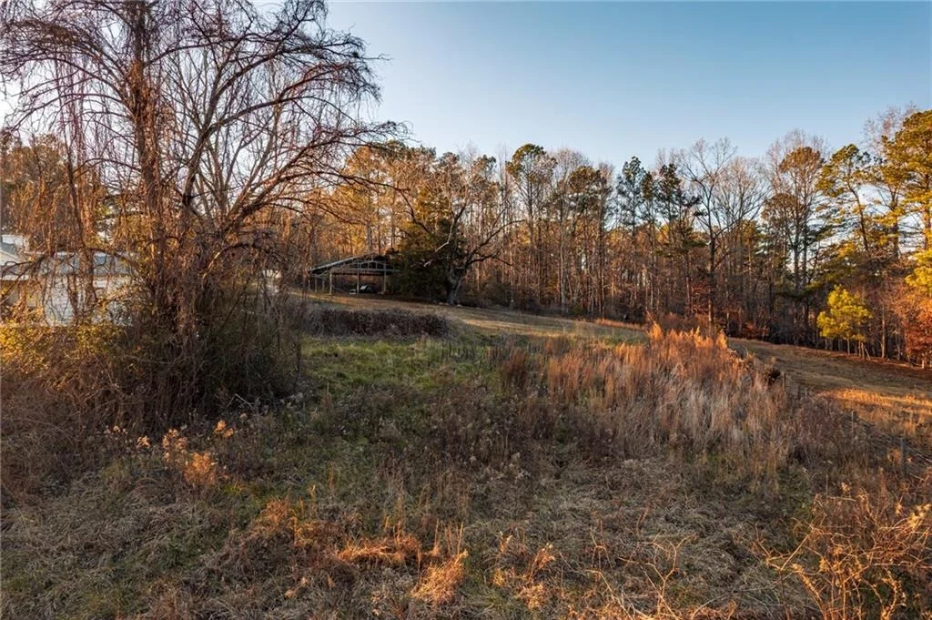 Photo of 873 Long Road