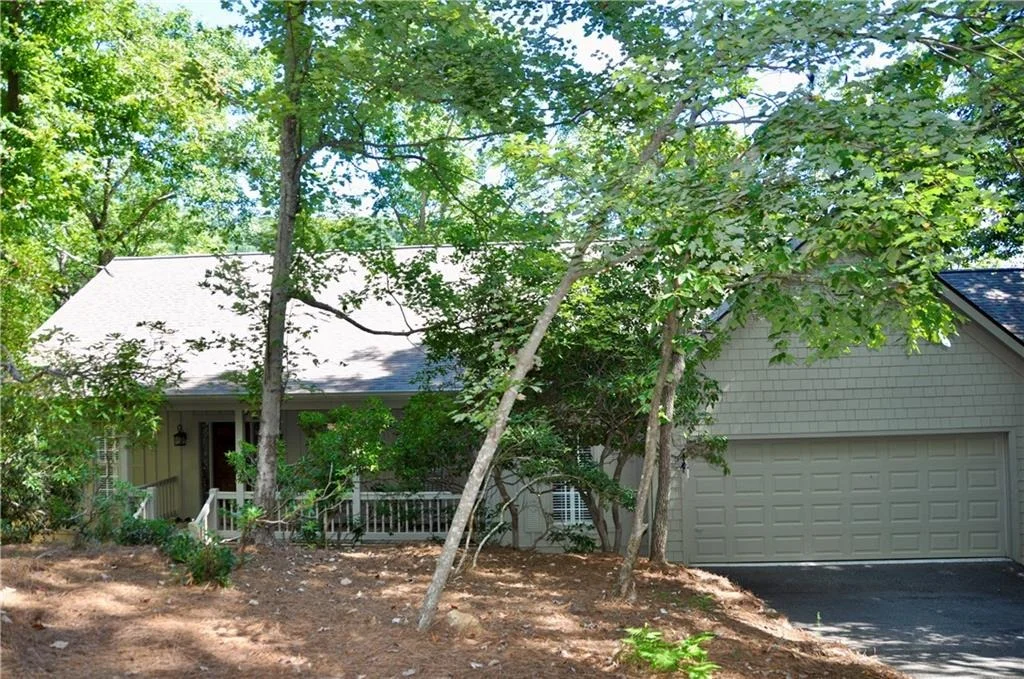 Photo of 87 Pine Knoll