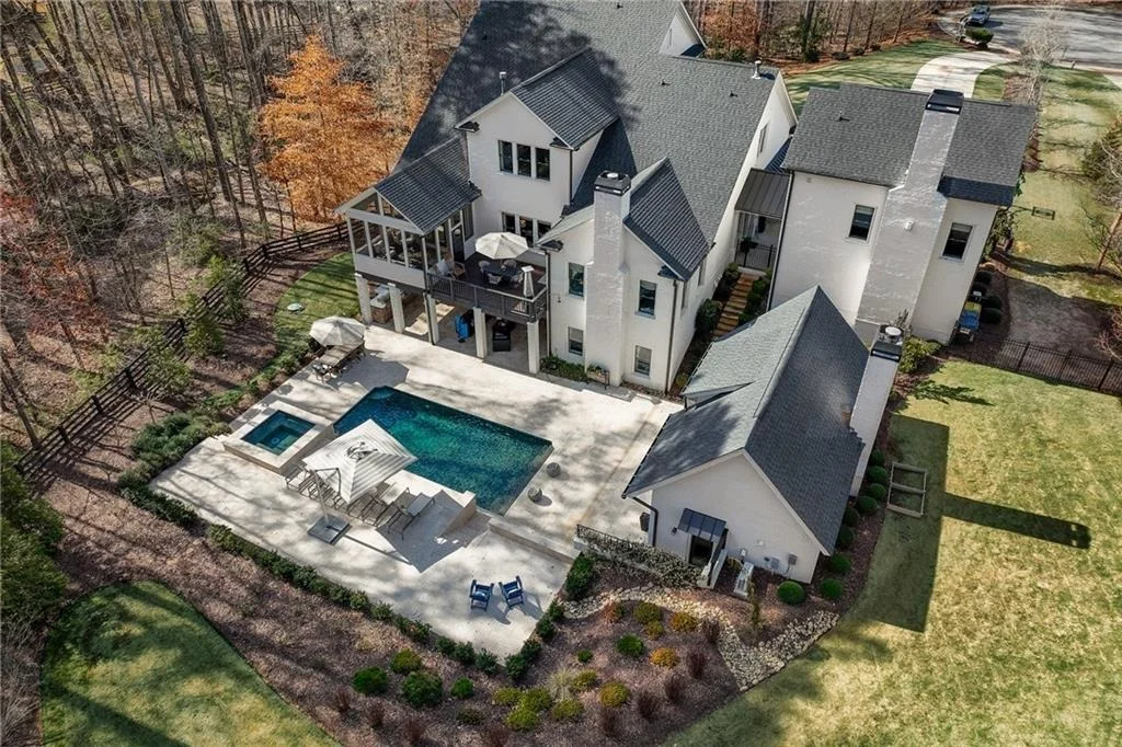 Photo of 5030 Forest Circle