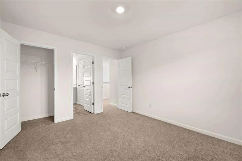 Photo of 294 Friendship Oak Way