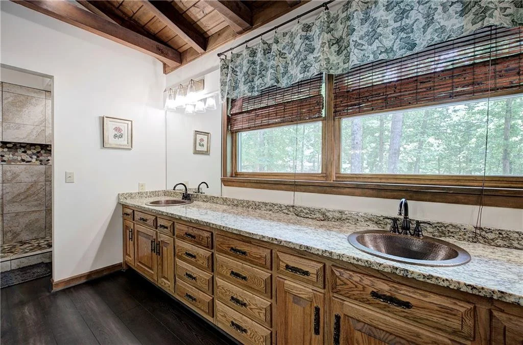 Photo of 12 Tamarack Point