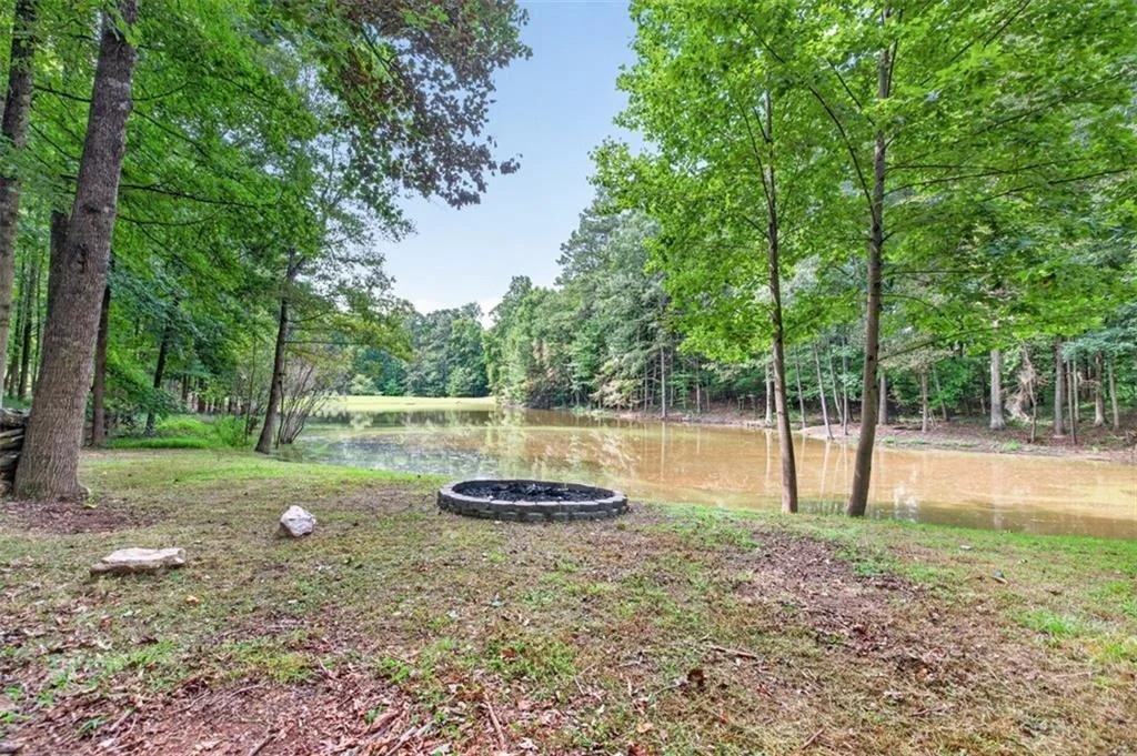 Photo of 1705 Redbud Way