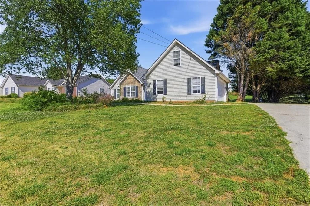 Photo of 145 Mills Landing