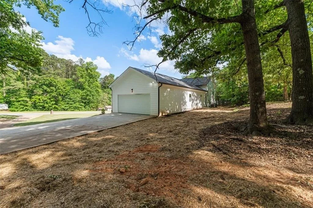 Photo of 6885 Silver Maple Trail