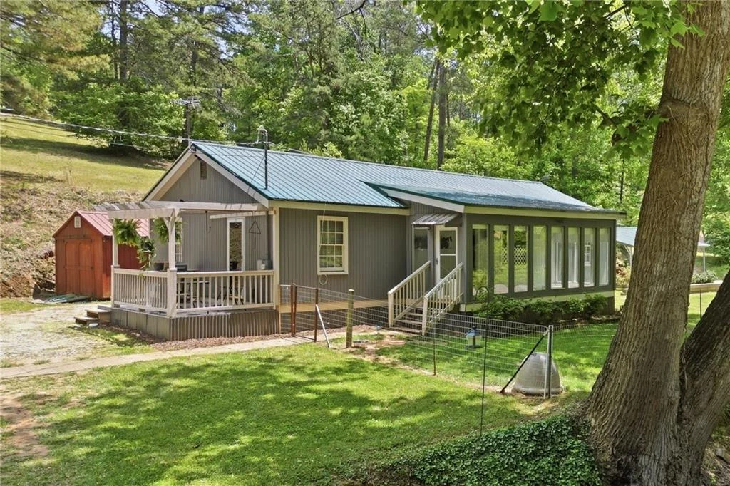 Photo of 1709 Harrington Road