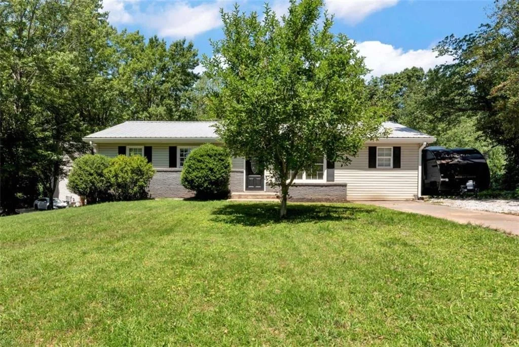 Photo of 295 Tower Heights Road
