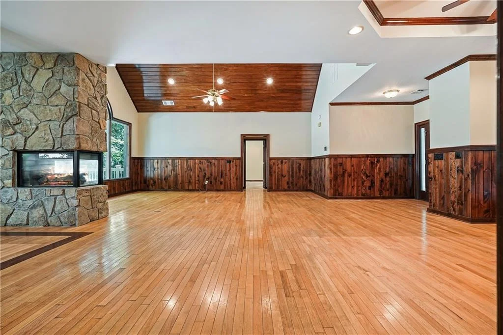 Photo of 309 Summit Drive