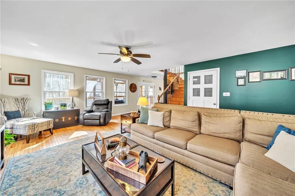 Photo of 1250 Sutton Road
