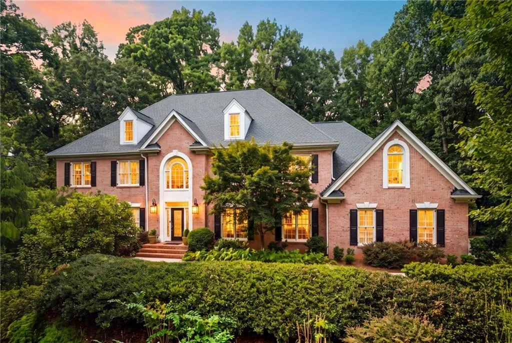 Photo of 2134 River Cliff Drive