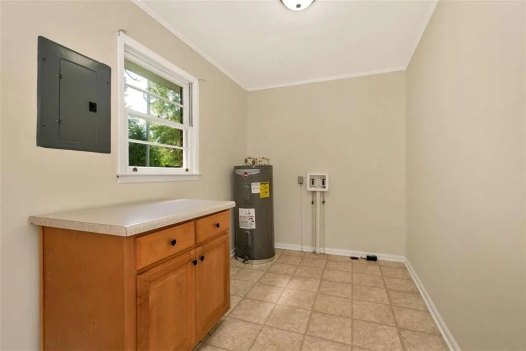 Photo of 4188 Commerce Road