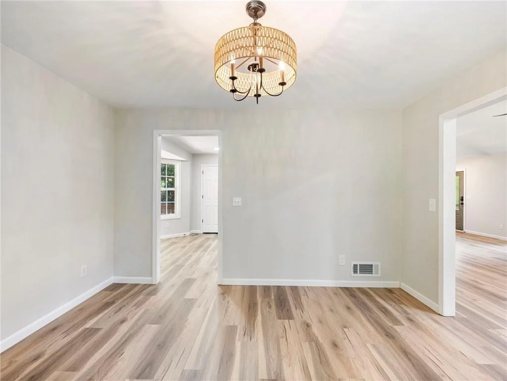 Photo of 3930 Pine Tree Lane