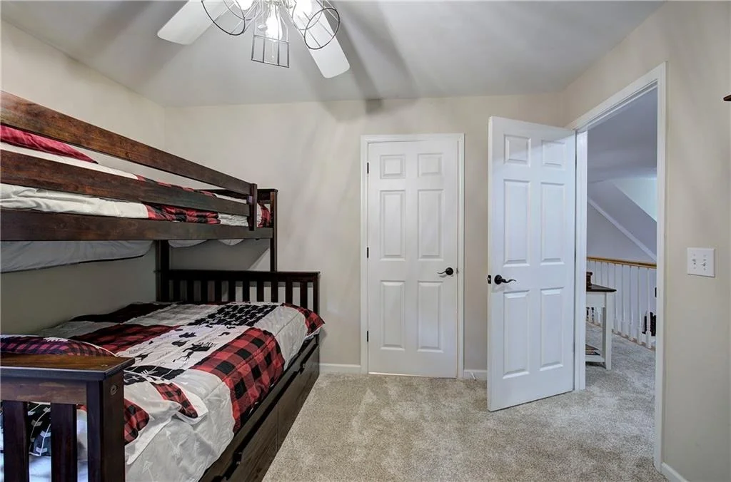 Photo of 376 Alpine Drive
