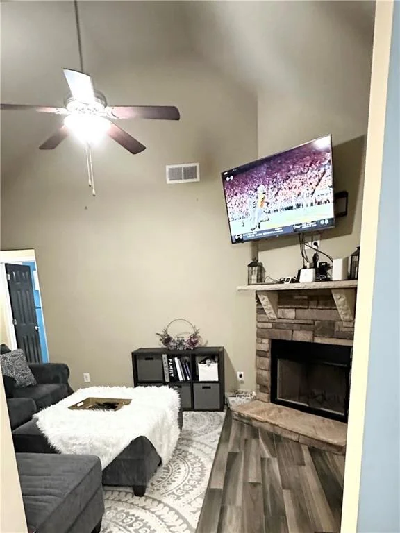 Photo of 257 CLEARWATER Drive