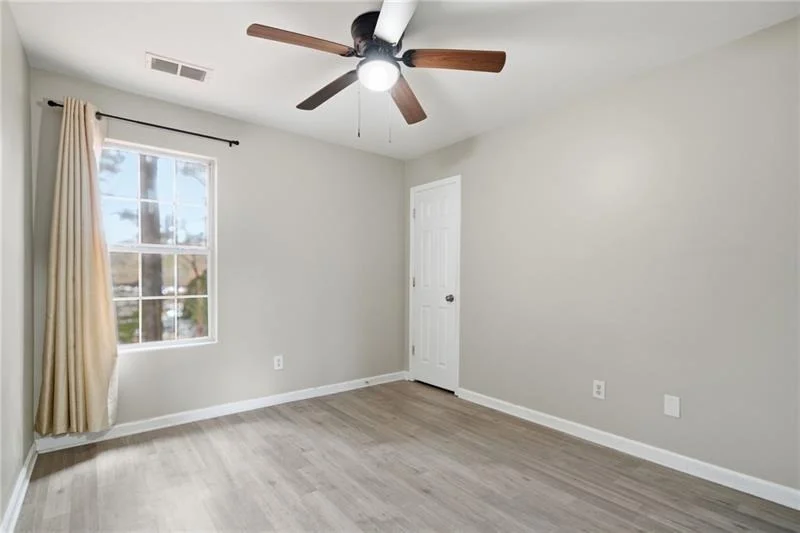 Photo of 3301 Pine Grove Circle SE