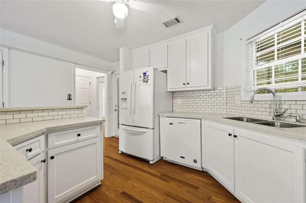 Photo of 1231 Snapping Shoals Road