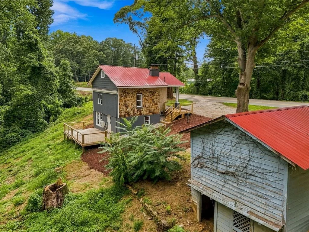 Photo of 2928 Old Cornelia Highway