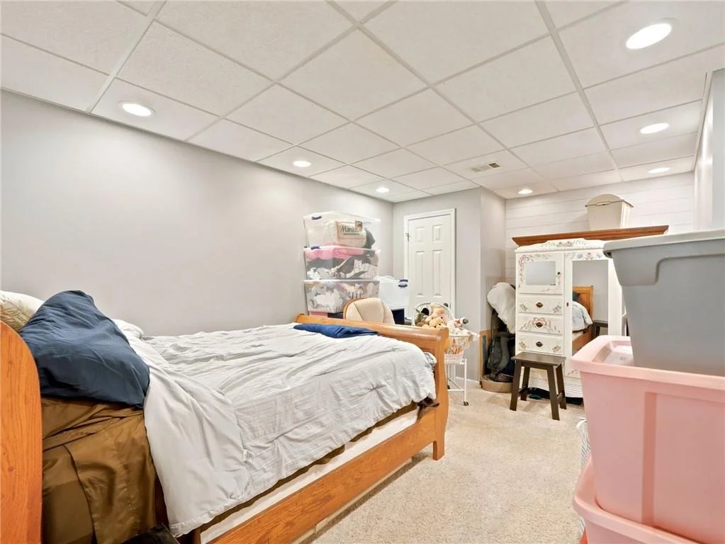 Photo of 460 Kerry Drive
