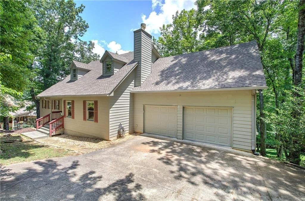 Photo of 376 Alpine Drive