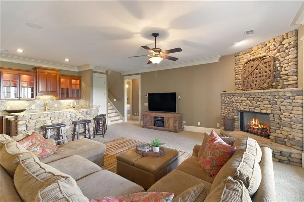 Photo of 465 Huckleberry Trail