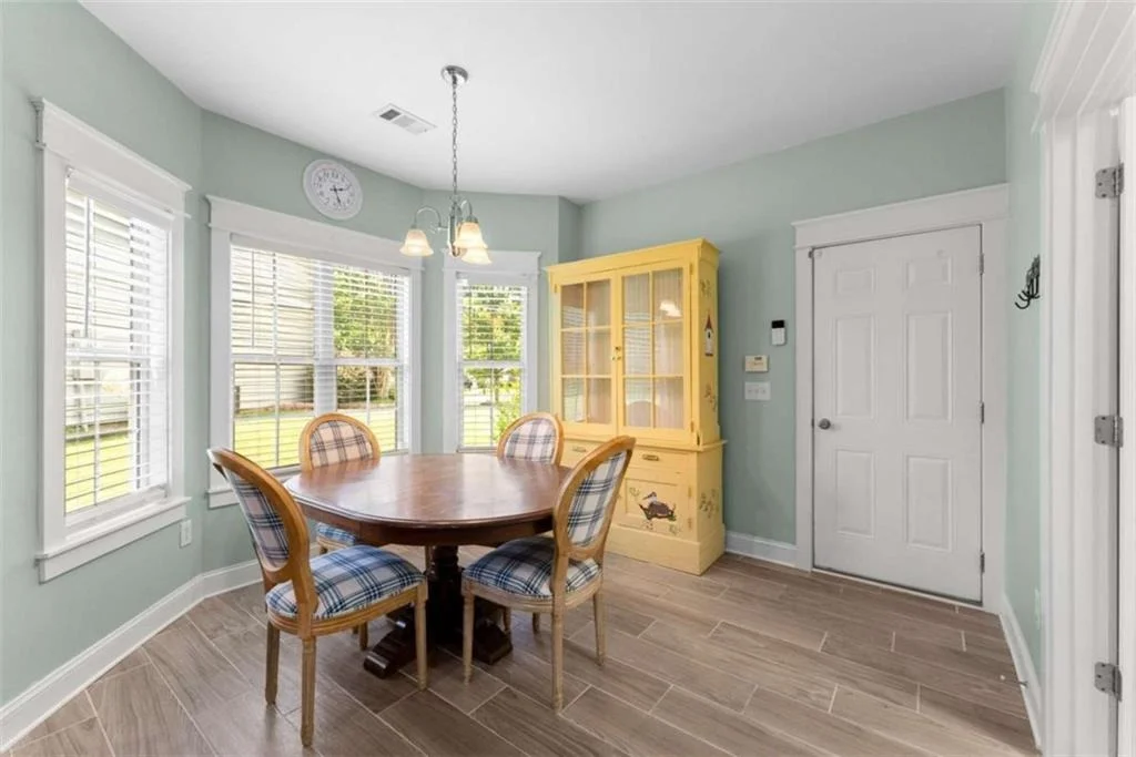 Photo of 1809 Alberta Lane