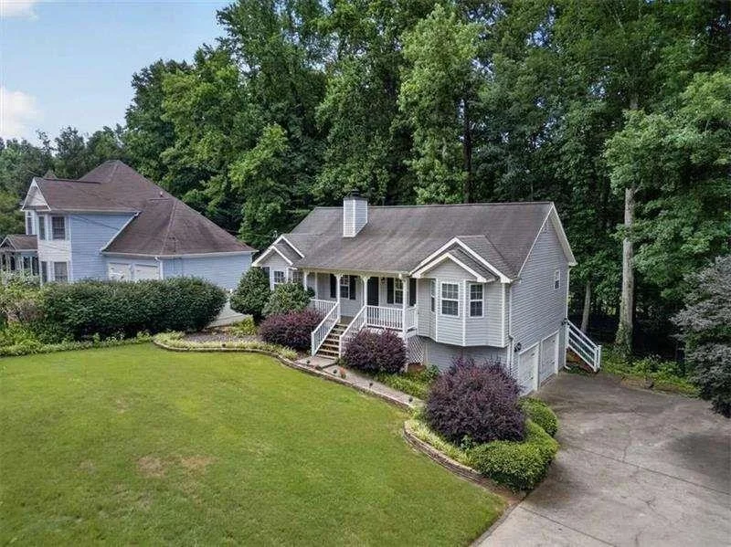 Photo of 72 Victorian Circle