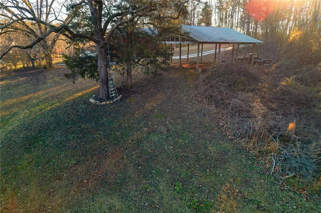 Photo of 873 Long Road