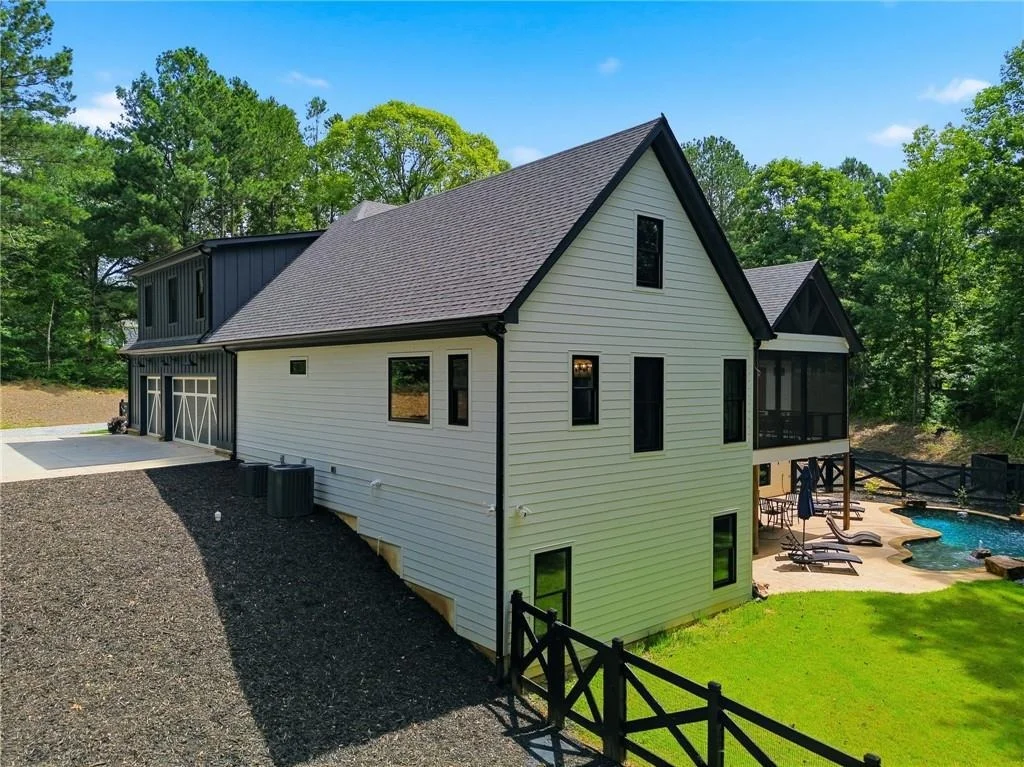 Photo of 650 Avery Road