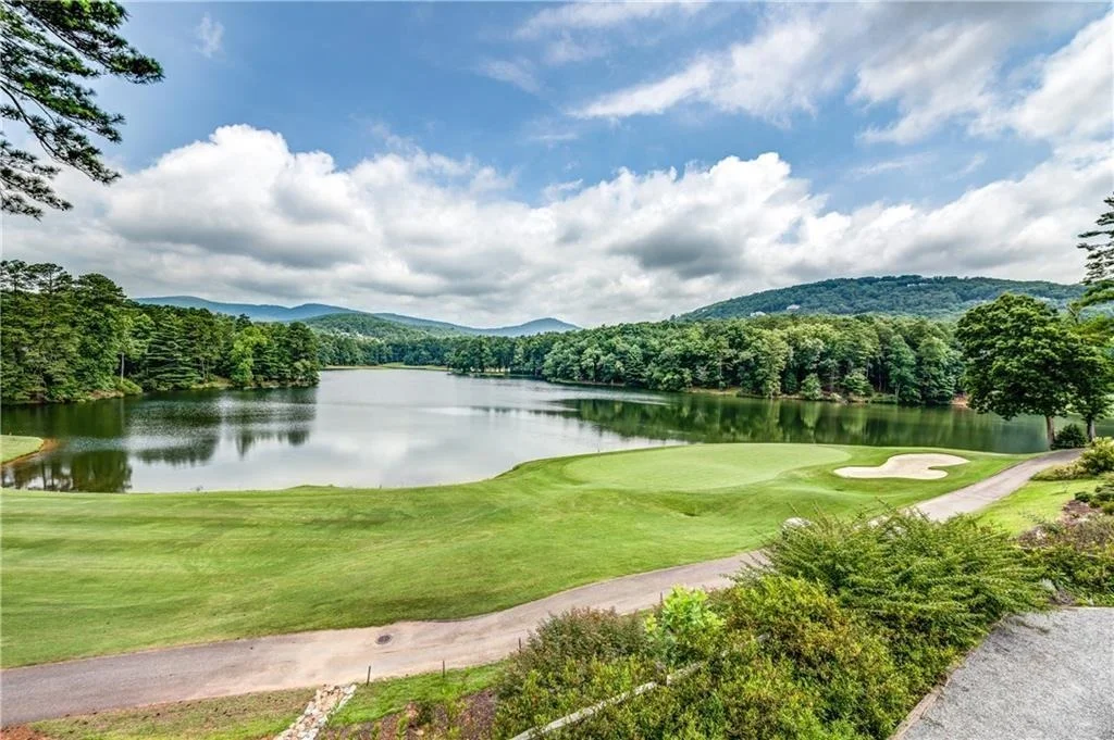 Photo of 7345 Skyline Drive