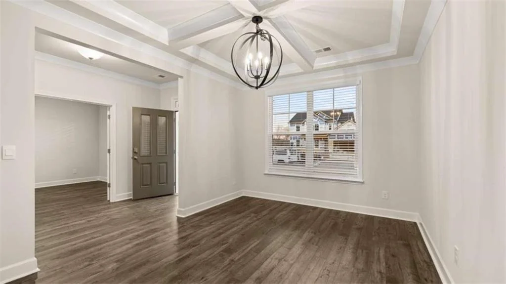 Photo of 490 Beachview Road