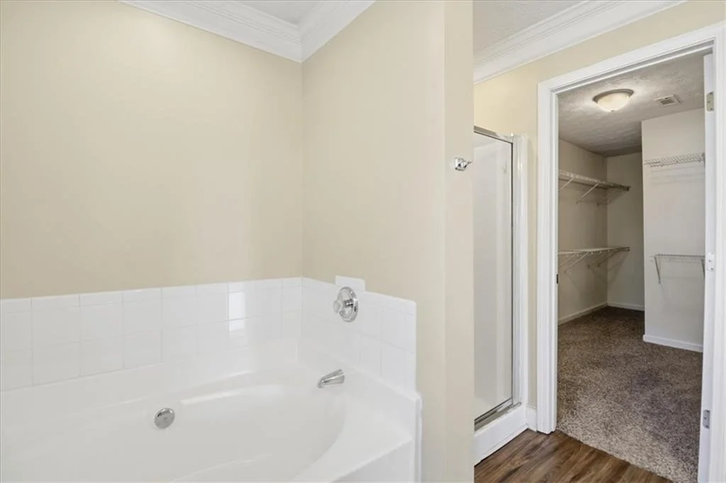 Photo of 2820 Wadley Lane