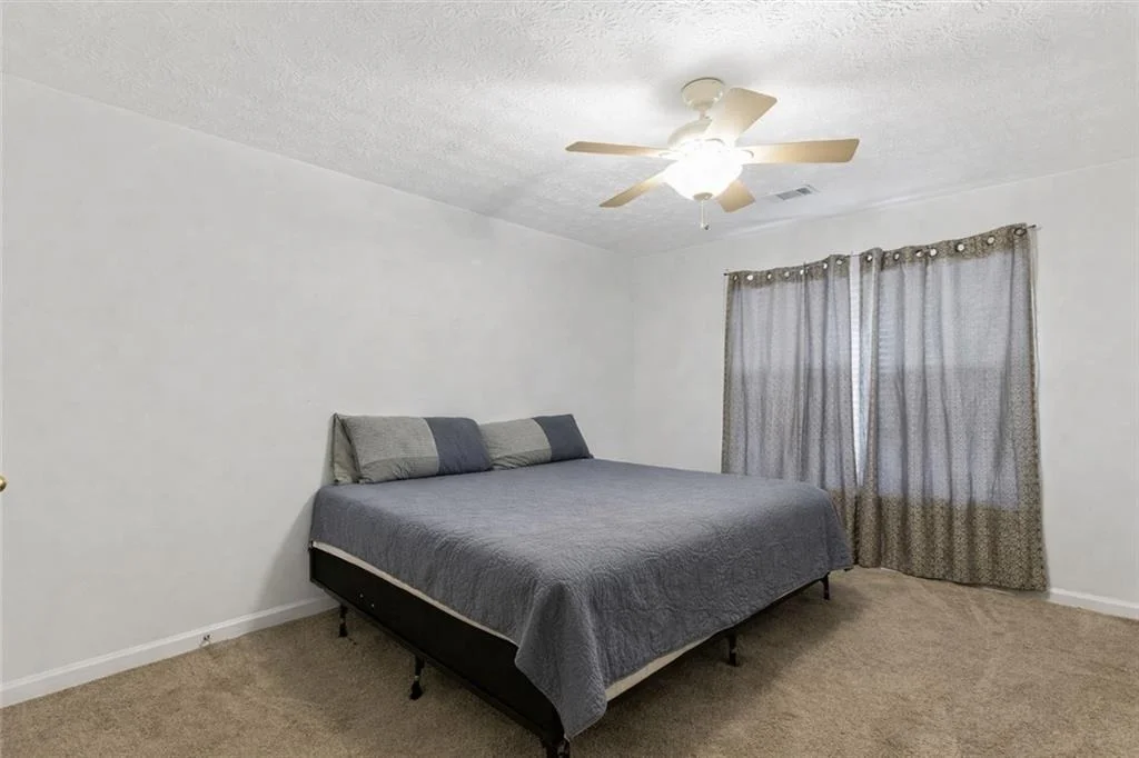 Photo of 402 Arbor Circle SW