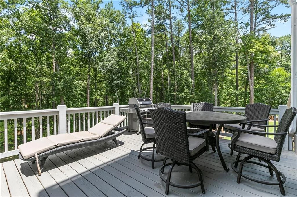 Photo of 151 Wilshire Drive