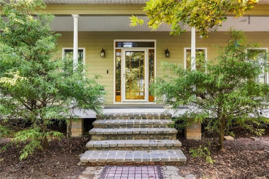 Photo of 340 Griffith Road