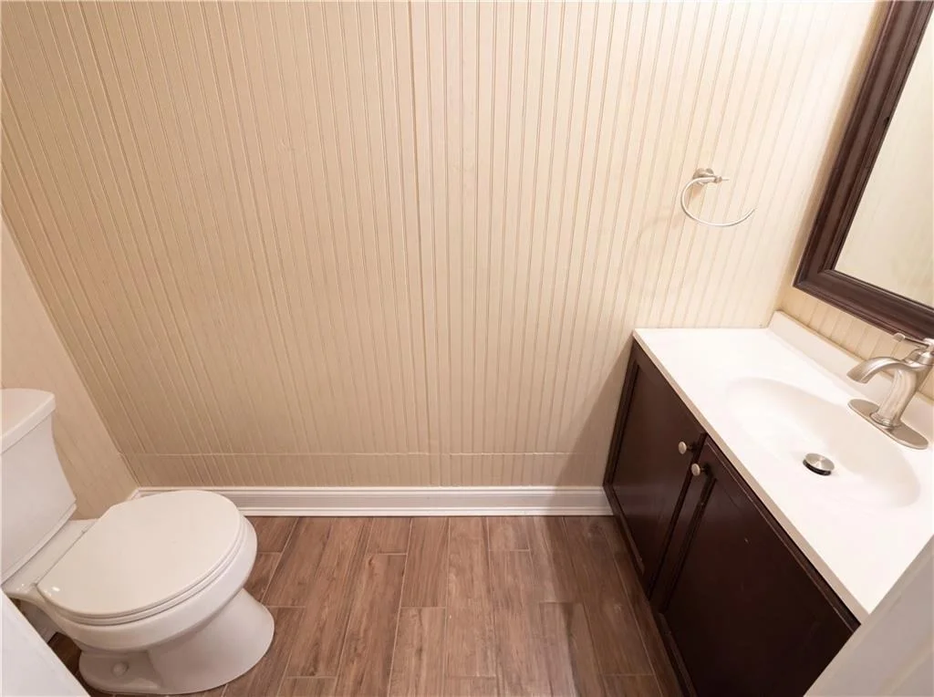 Photo of 346 Carnation Drive