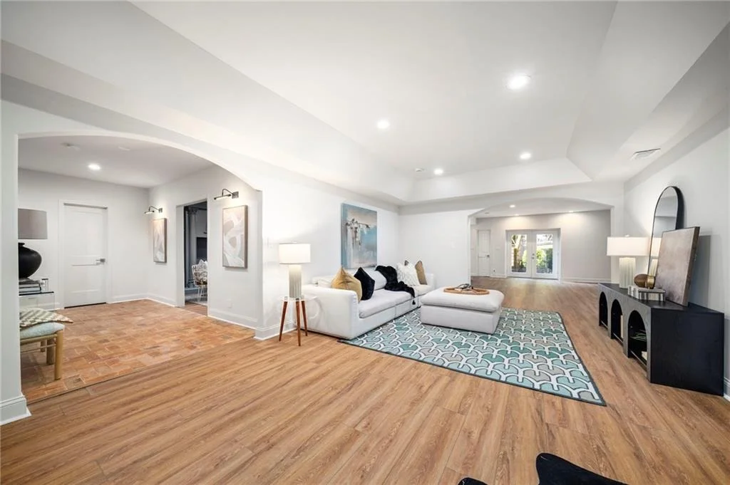 Photo of 2150 River Cliff Drive