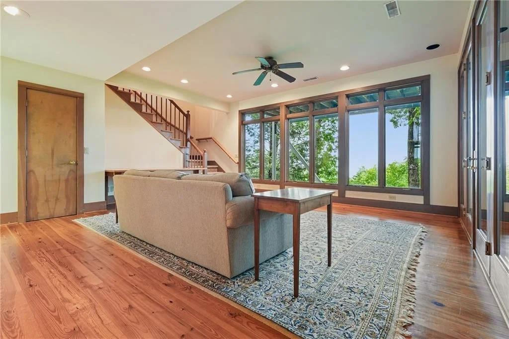 Photo of 202 Sanderlin Mountain Drive N