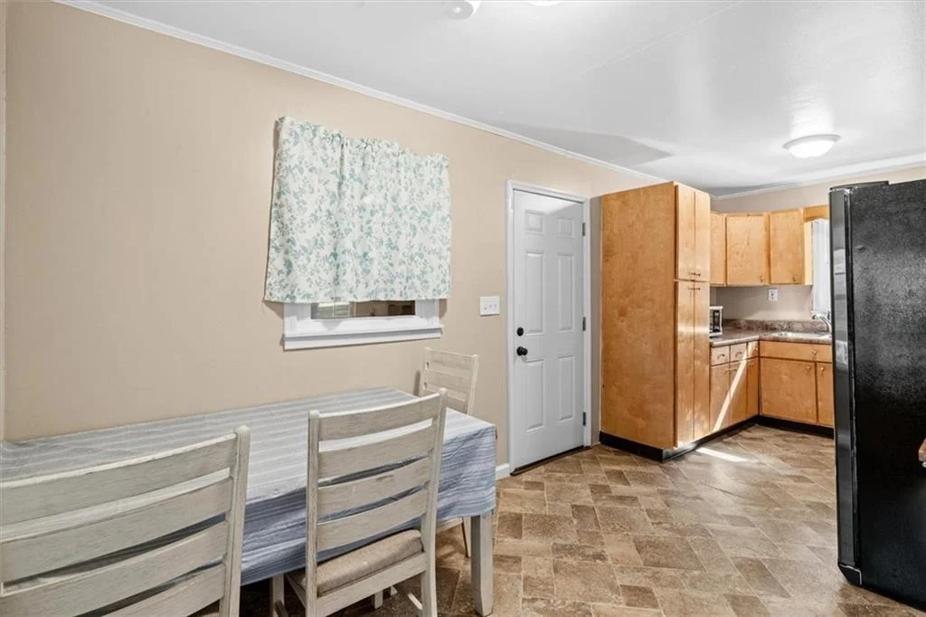 Photo of 163 Ben Putnam Road
