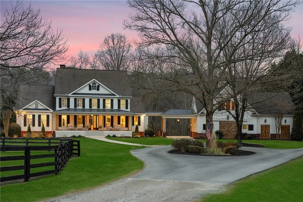 Photo of 16035 Westbrook Road