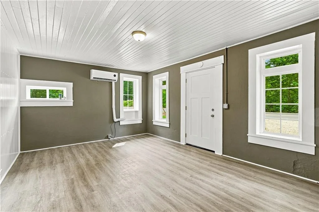 Photo of 2928 Old Cornelia Highway