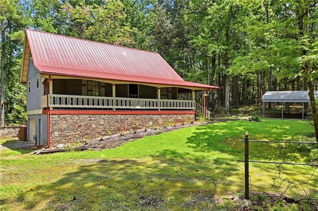 Photo of 1525 Sperin Road