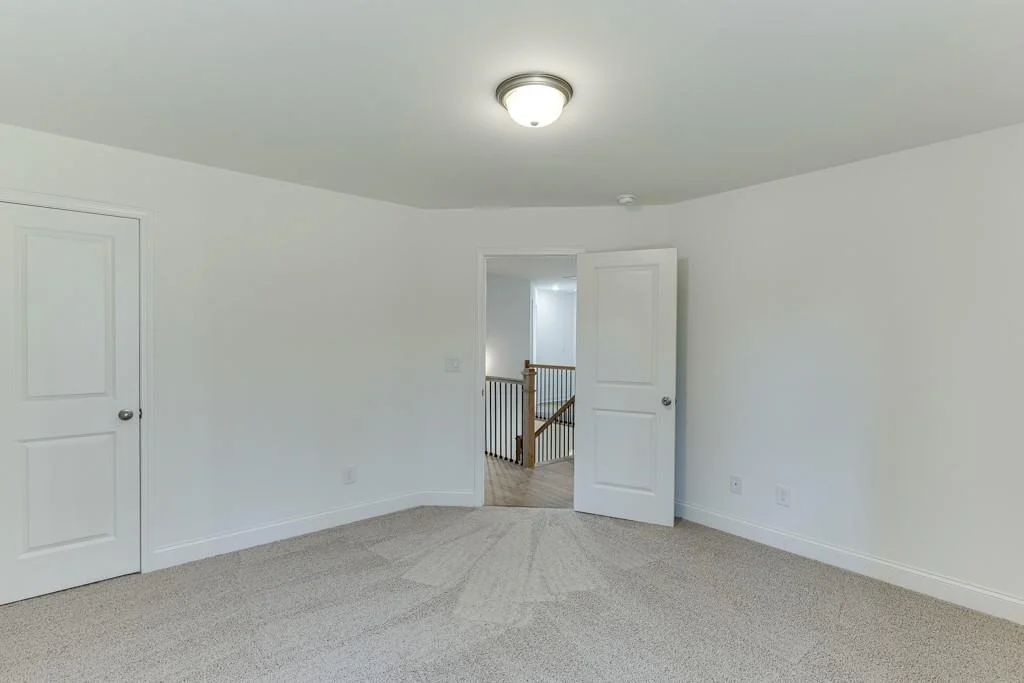 Photo of 979 Lakeview
