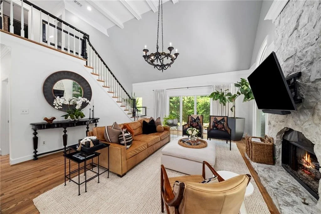 Photo of 2150 River Cliff Drive