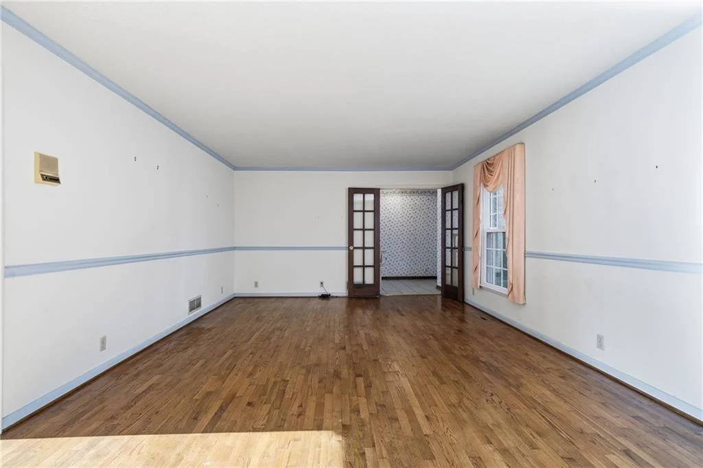 Photo of 310 Comet Lane