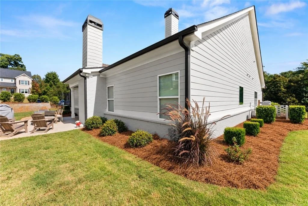 Photo of 5700 Meadow View Drive