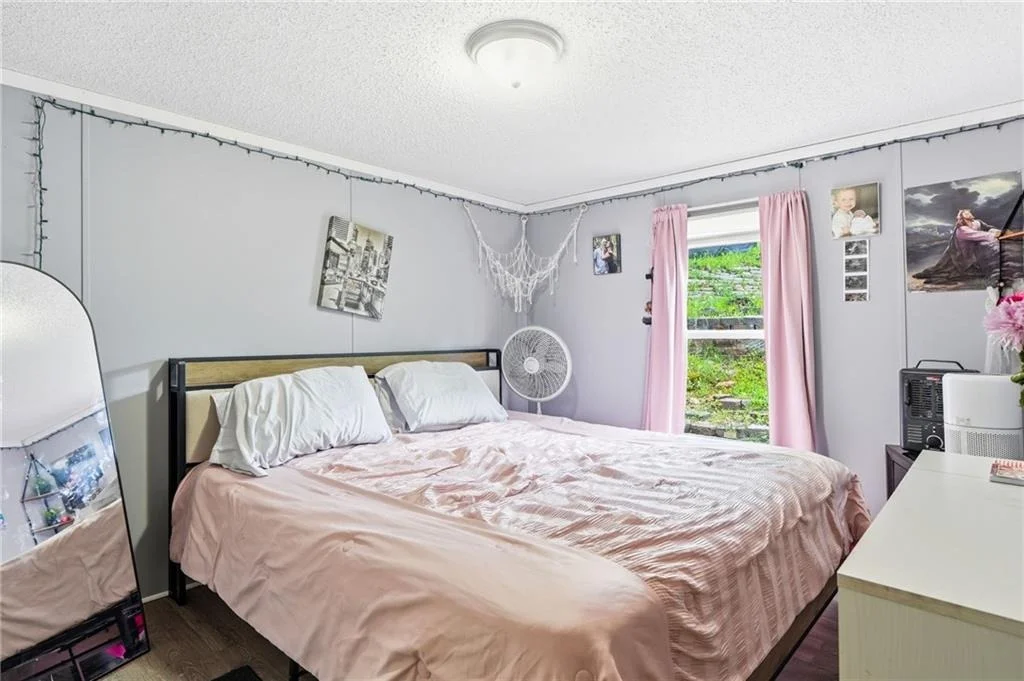Photo of 226 Chivalry Lane