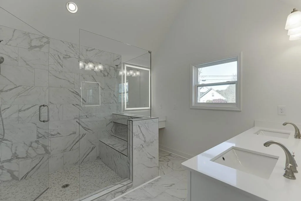 Photo of 929 Lakeview
