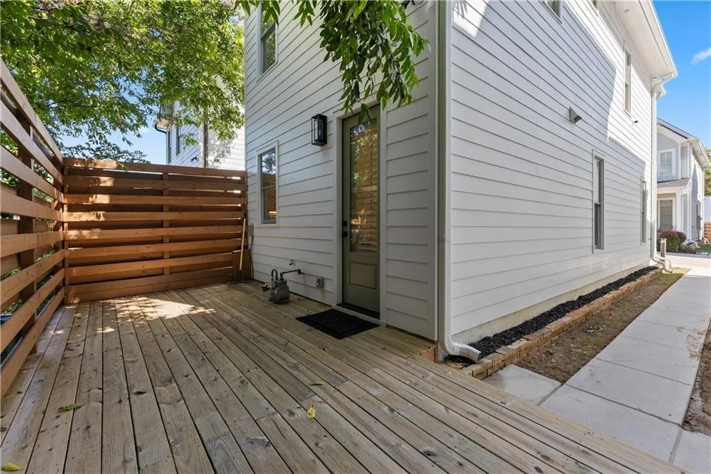 Photo of 310 Clarendon Court