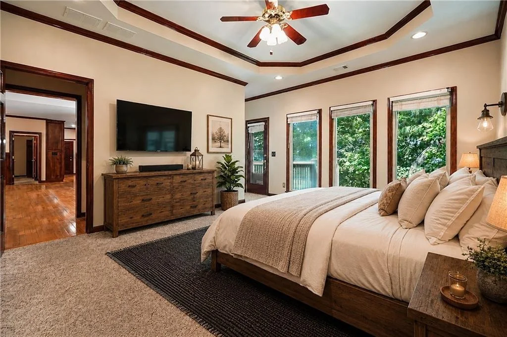 Photo of 309 Summit Drive